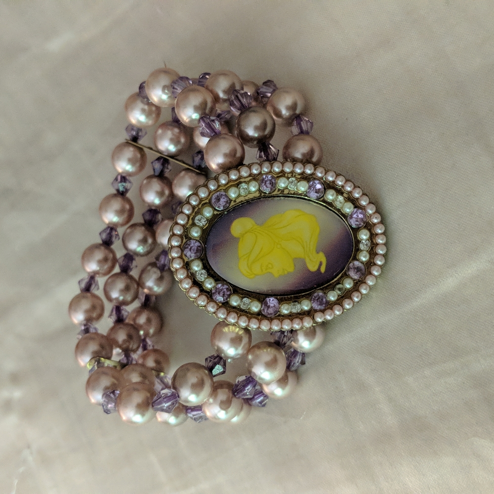 Vintage Y2K Disney Store Belle Cameo Bracelet Lavender Pearls Fancy Coquette